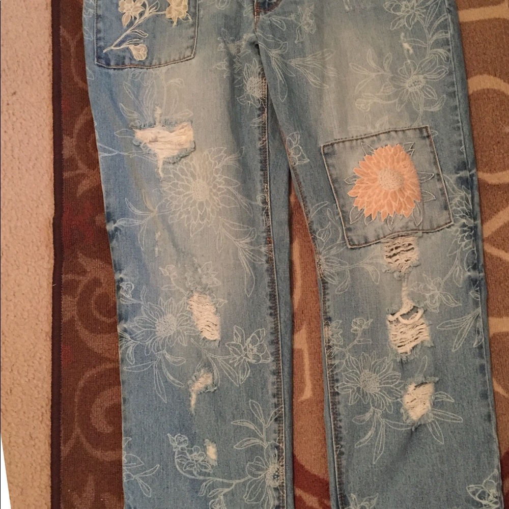 Jeans light blue and big peach flower